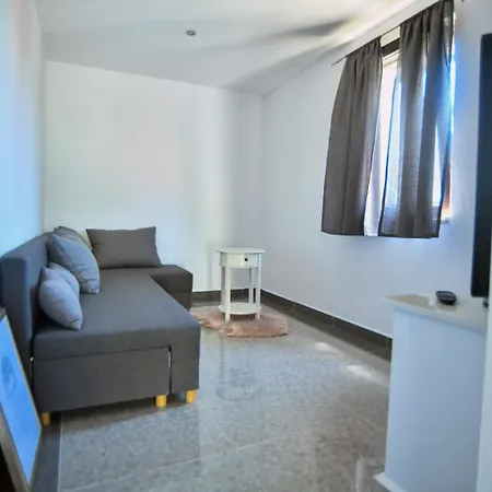 Daire Old House 1 *