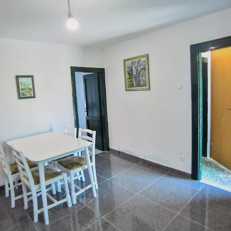 Daire Old House 1 *