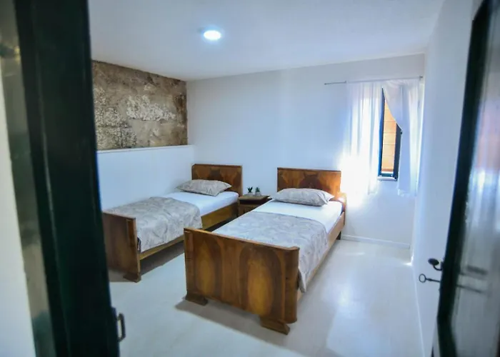 Old House 1 アパート *